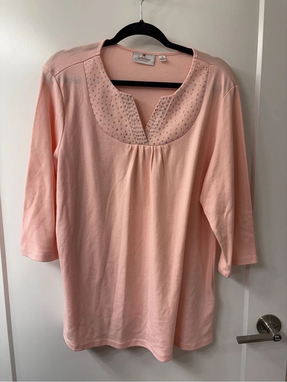 Quacker Factory Light Pink Embellished Scoop Neck Top